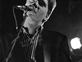 A photo of Glenn Tilbrook of Squeeze, taken in 1980.