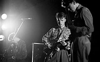 A picture of Edwyn Collins with Orange Juice.